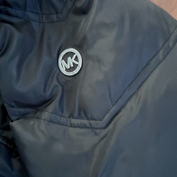 Michael Kors Missy 3/4 Down Faux Fur Hooded Quilted Jacket - Picture 9 of 12